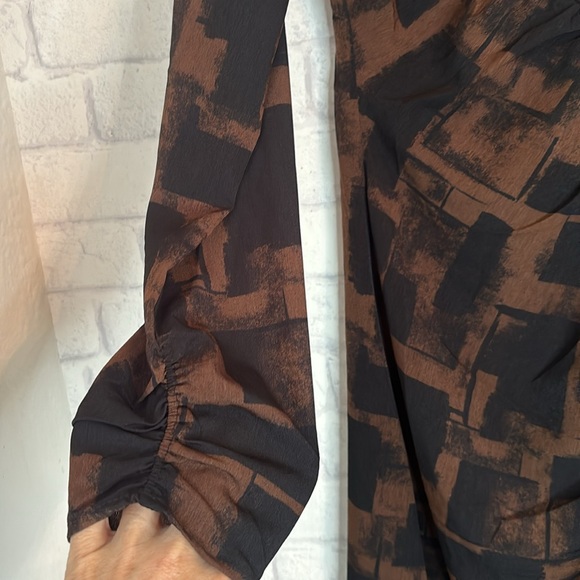 Moon River Printed Back Cut Out Midi Dress Size L NWT - Picture 5 of 13